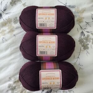 LB Collection® Superwash Merino Yarn in Mahogany